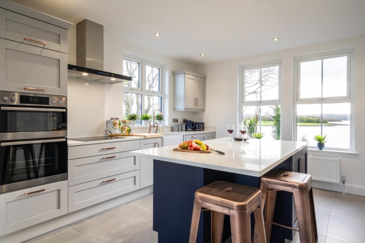 Escape Ordinary At Lily'S Pad Villa Enniskillen Exterior photo